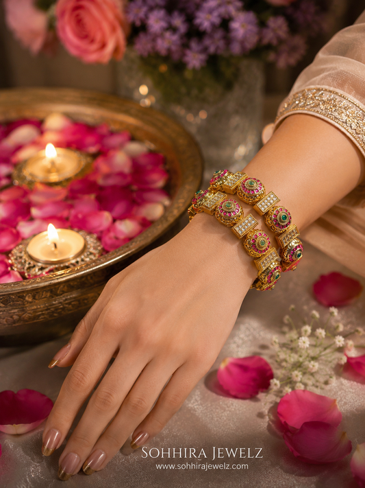 Ruby Emerald Antique Gold Bangle Set