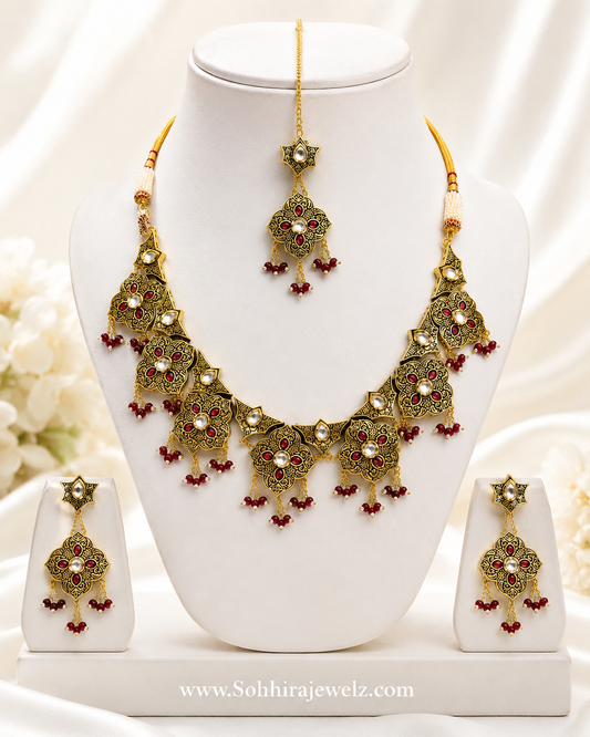 Antique Gold Kundan Floral Necklace Set