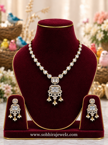 The Ivory Crown Pendant Set