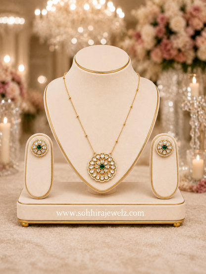 Emerald Rosette Pendant
