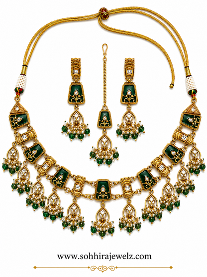 Queen's Emerald Heritage Necklace Set