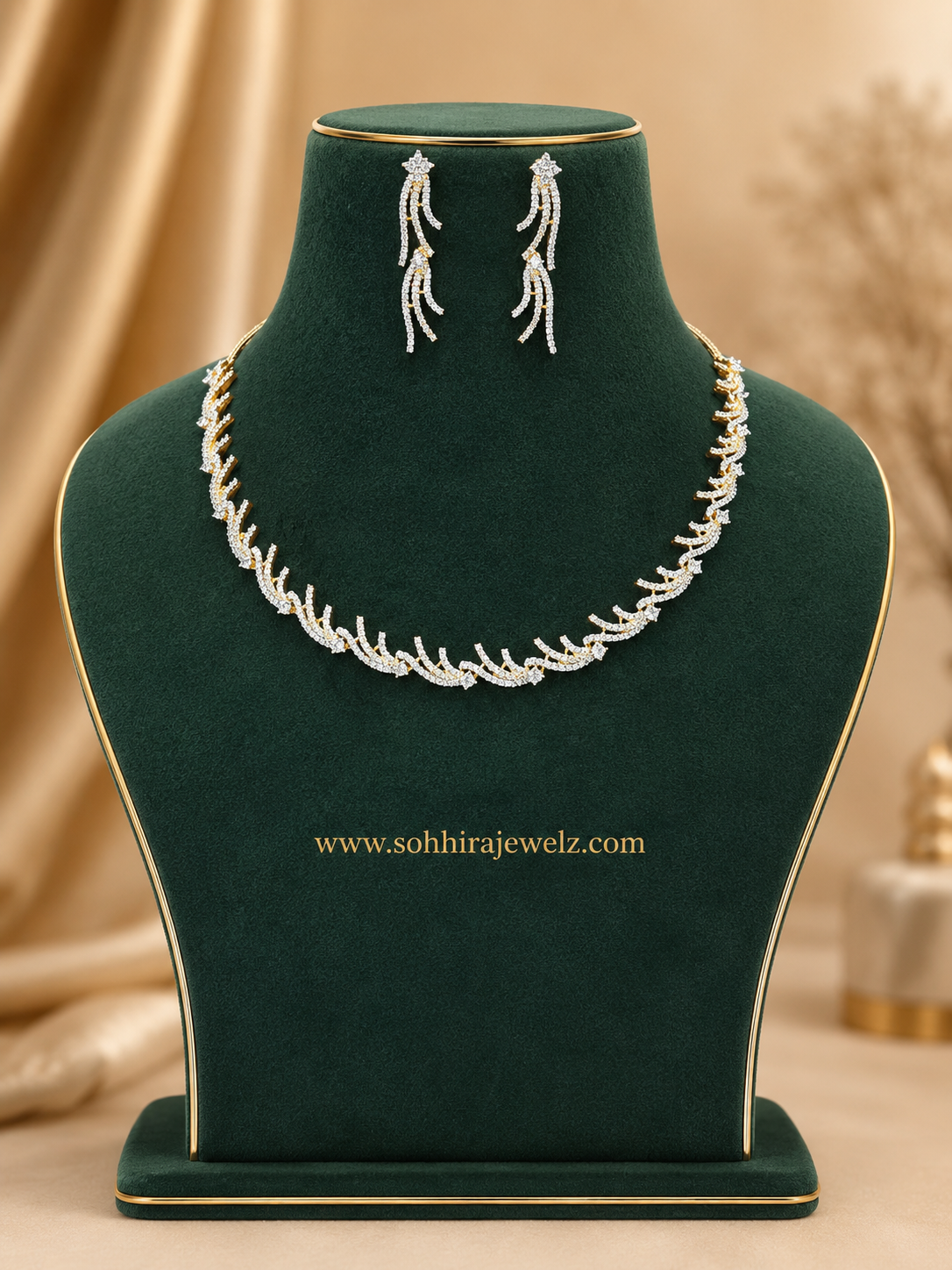 Stardust Diamond  Necklace