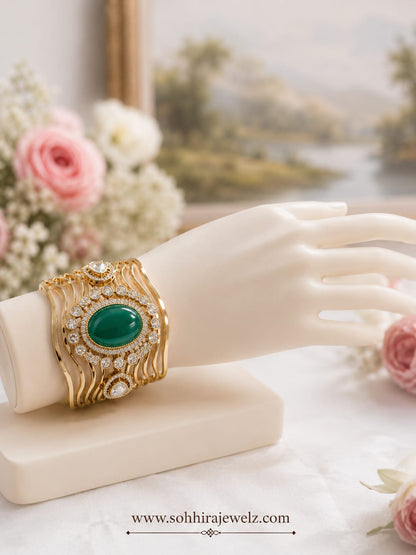 Empress Wave Emerald Cuff Bracelet